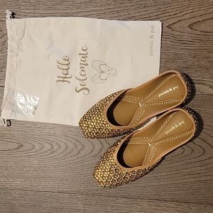 Pastels and Pop Orange Gold size 40 UK (Never Worn)